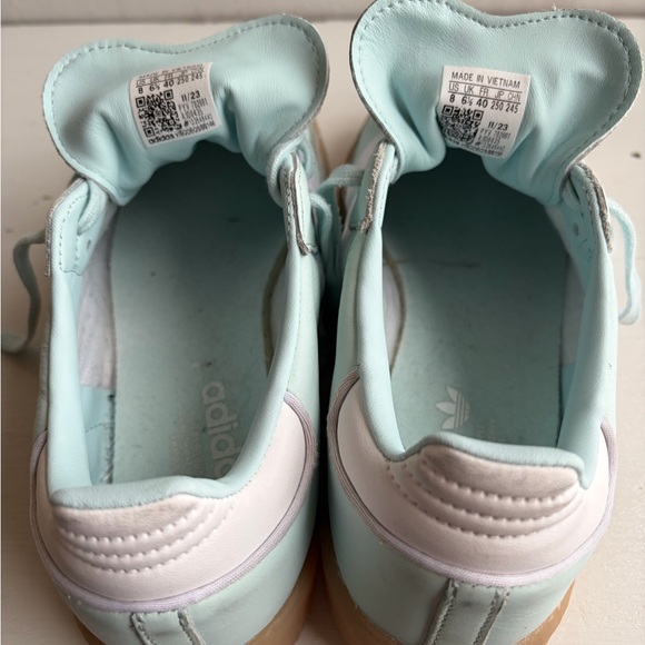 Adidas Samba Shoe- Almost Blue / Cloud White / Silver Metallic Women's US Size 8 - Picture 7 of 9